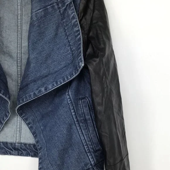 NWT [Romeo & Juliet Couture] Blue Denim Open Jacket w/ Faux Leather Sleeves Sz S - Picture 4 of 8